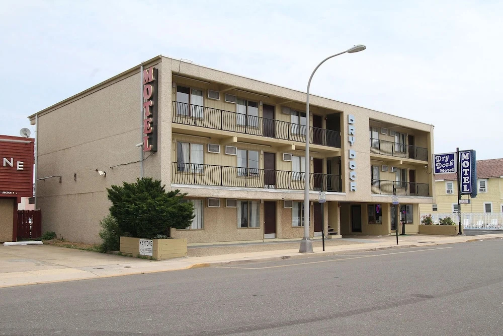 Dry Dock Motel