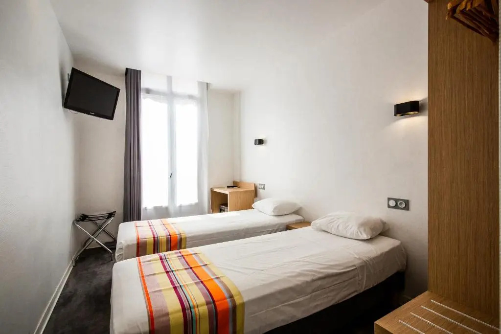 Standard Double room (twin beds)