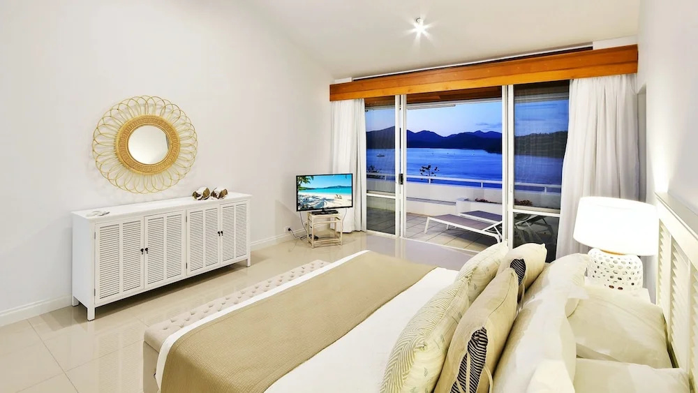 Bella Vista East 9
