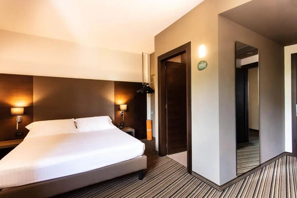 Sweet Double room (full double bed)