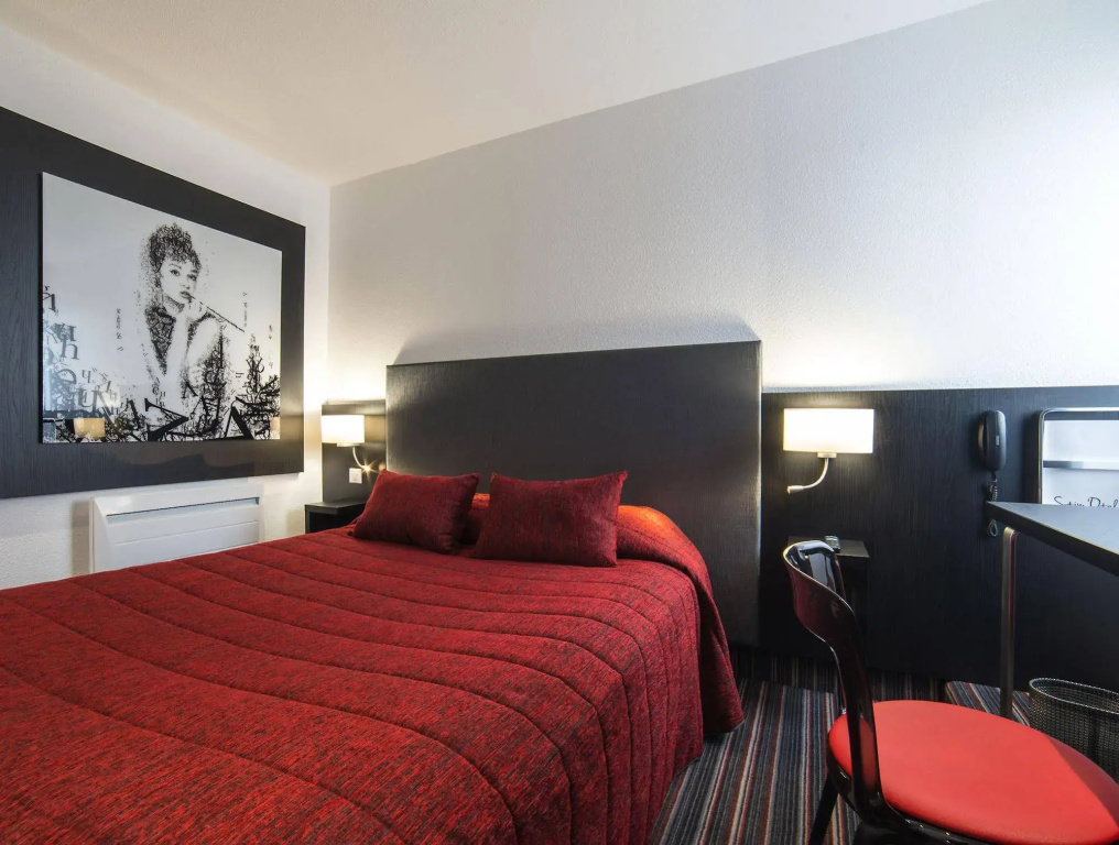 Hotel photo 11