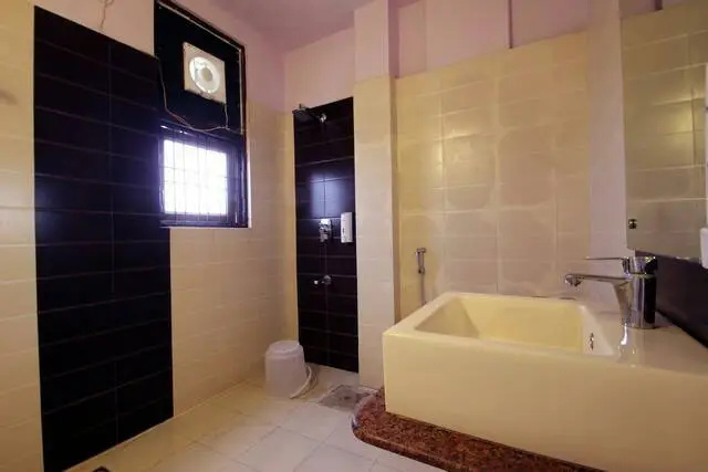 Hotel Savi Regency - Chambres
