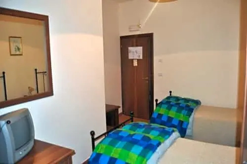 Hotel Fioriti - Chambres