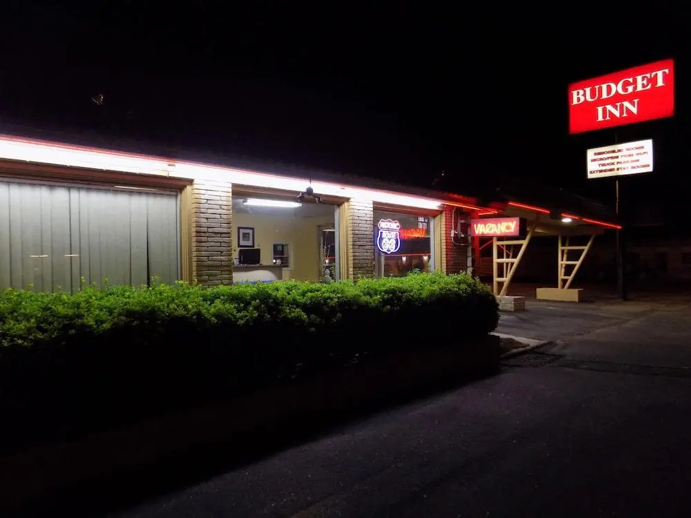 Budget Inn