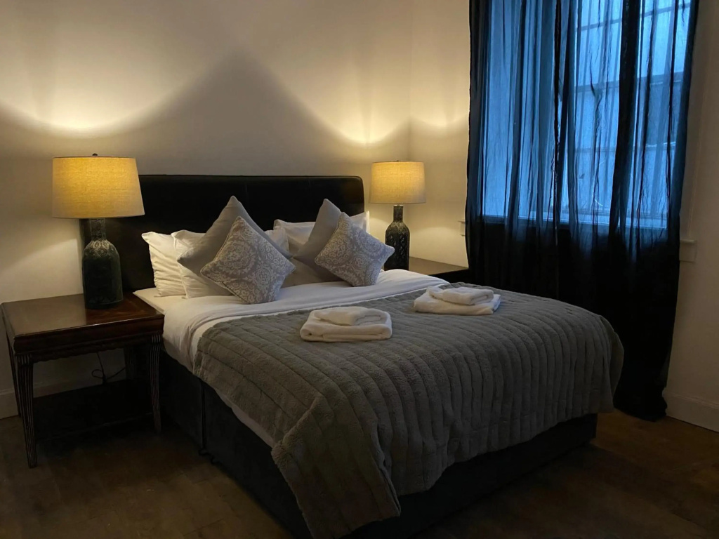 Queen Street Boutique Suites