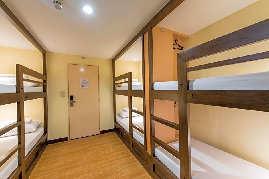 Bed in Dorm (male dorm)