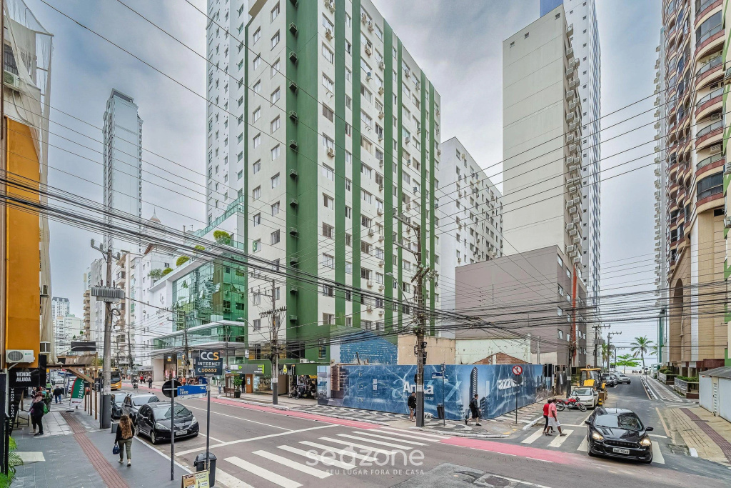 Apts. 2 Minutes from the Beach Balneário Camboriú/SC - Eac