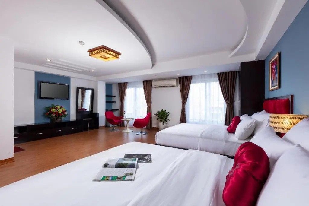 Family room with river view