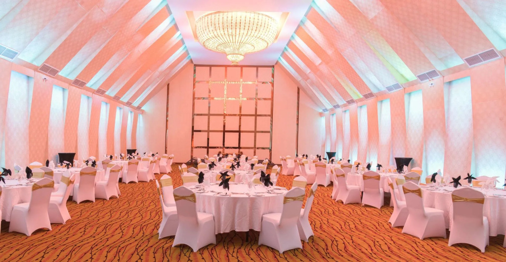 The Golden Ridge Hotel - фото 19