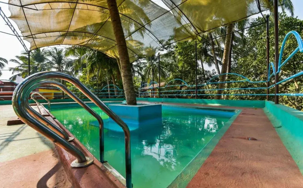 Palm Grove By OYO Rooms