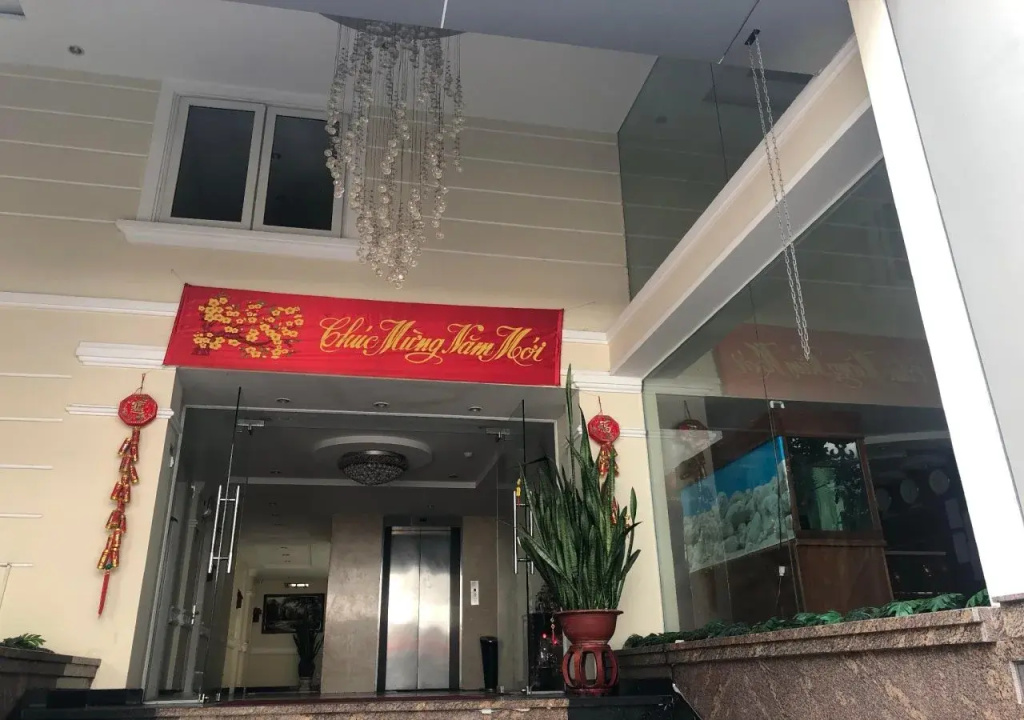 Royal Hotel