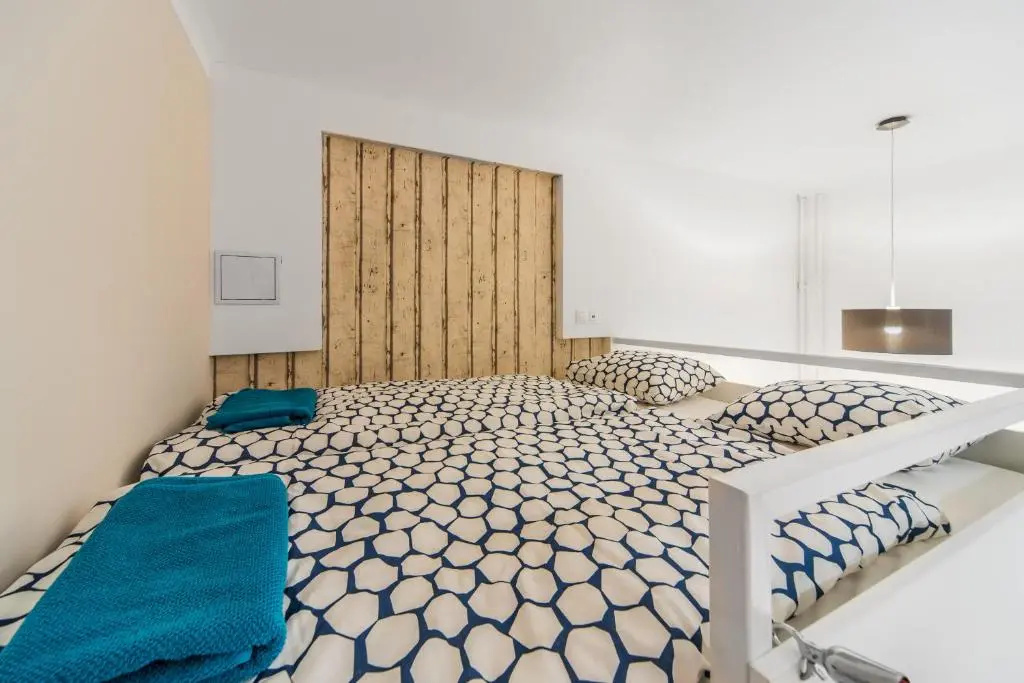 Astoria Airconed 1 Bedroom Apartment