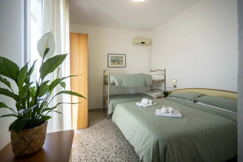 Номер Standard с балконом в Hotel Mamy