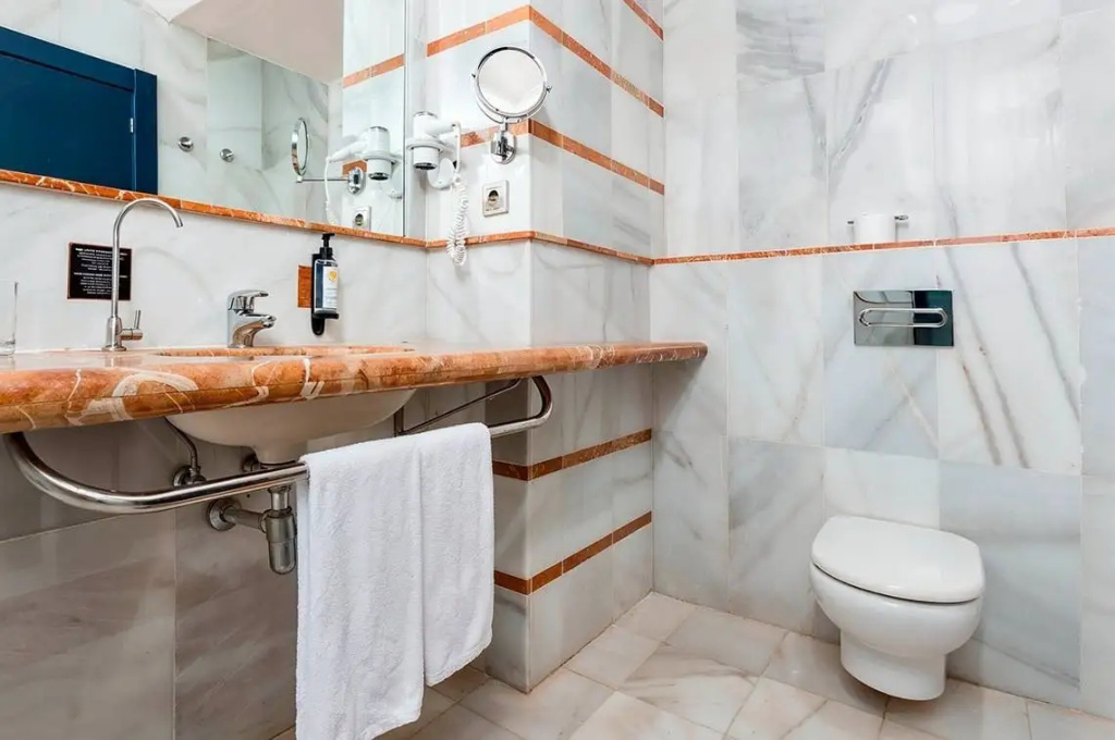 Hotel photo 42