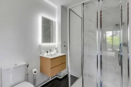 05 - Chambre confortable proche Paris et Transports avec TV WIFI — фото 5