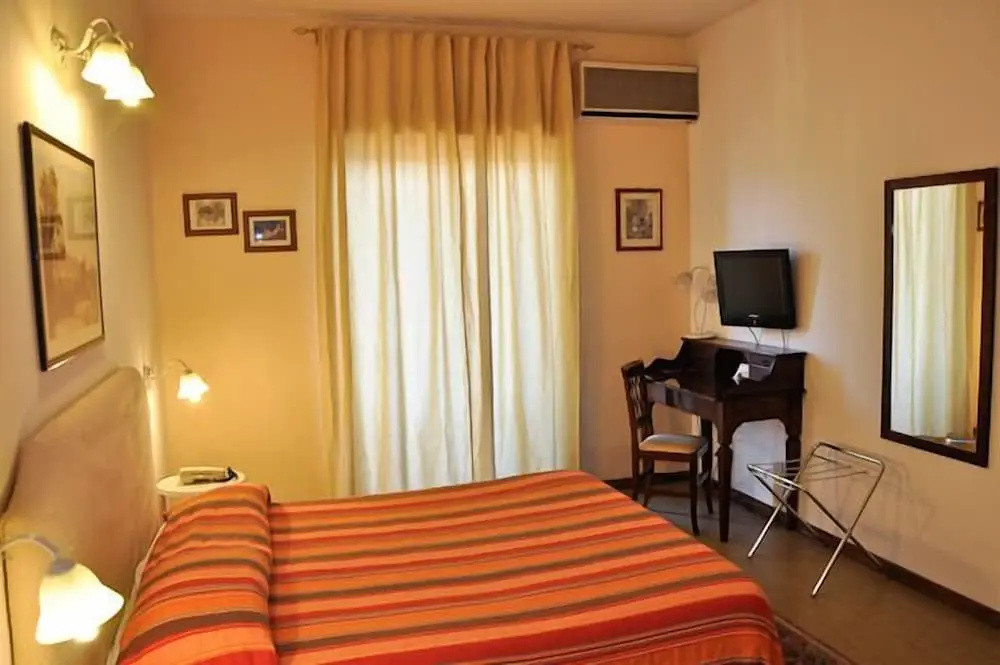 Ares Hotel - Chambres