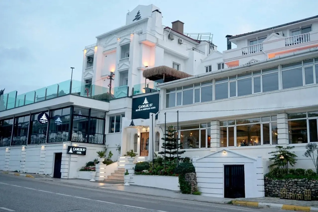 Camlik 87 Hotel Ayvalik