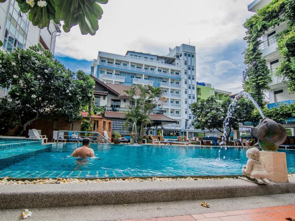 Pool