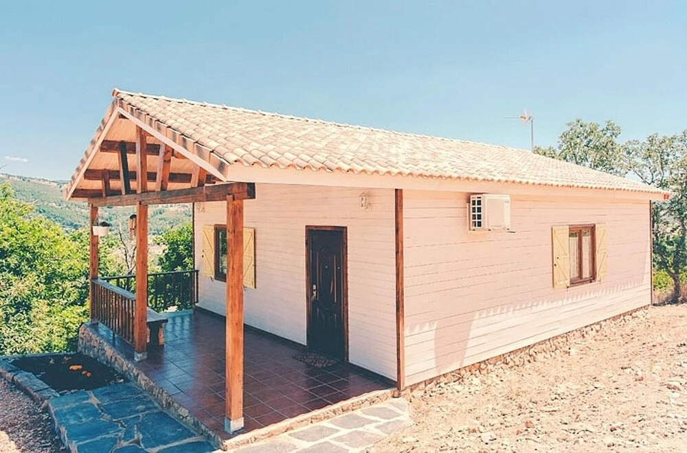 House With 2 Bedrooms in Cañamero, With Wonderful Mountain View, Pool