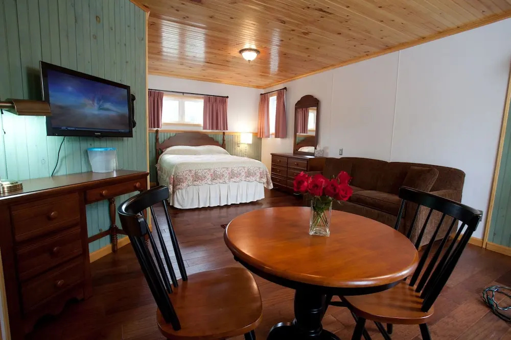 1 Bedroom Standard room with balcony