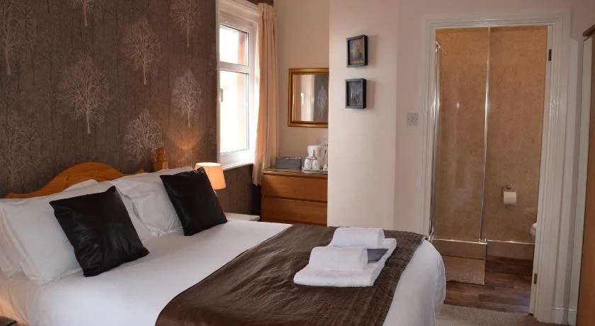 St Aubyns Guest House - фото 4