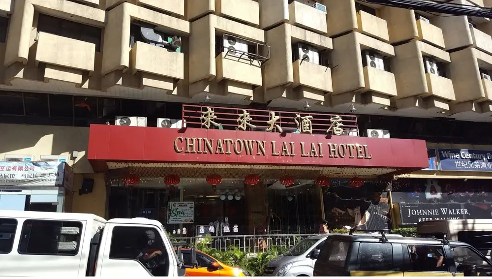 Vaccinated Staff - Capital O 824 Chinatown Lai Lai Hotel