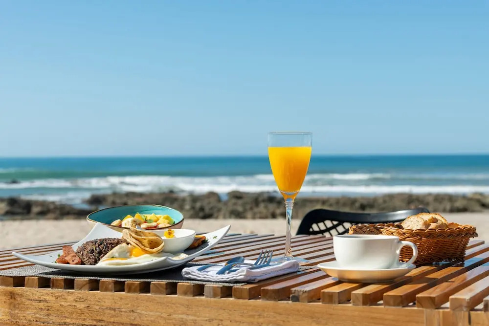 Luxury Beachfront Villa with private pool at Nantipa - фото 6