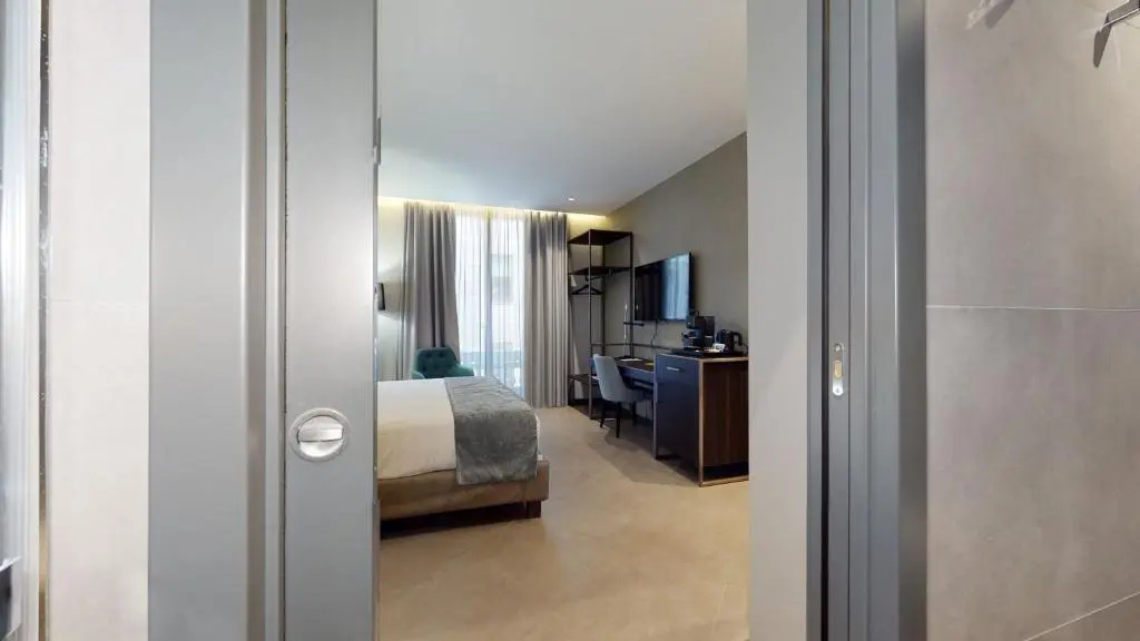 Hotel photo 12