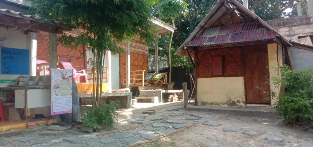 Lanta L.D. Beach Bungalows