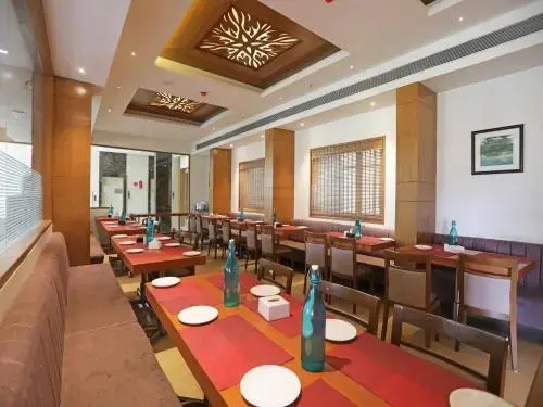 OYO Premium Bhosari MIDC - Général