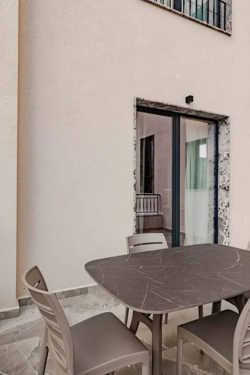 Ermes Deluxe Double Room With Balcony With Sofa