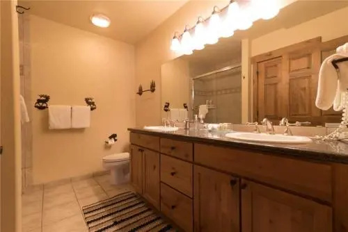 3110 Champagne Lodge, Trappeur's Crossing