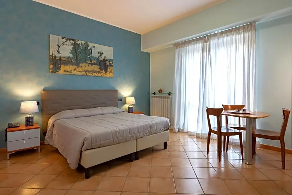 Superior Double room (full double bed)