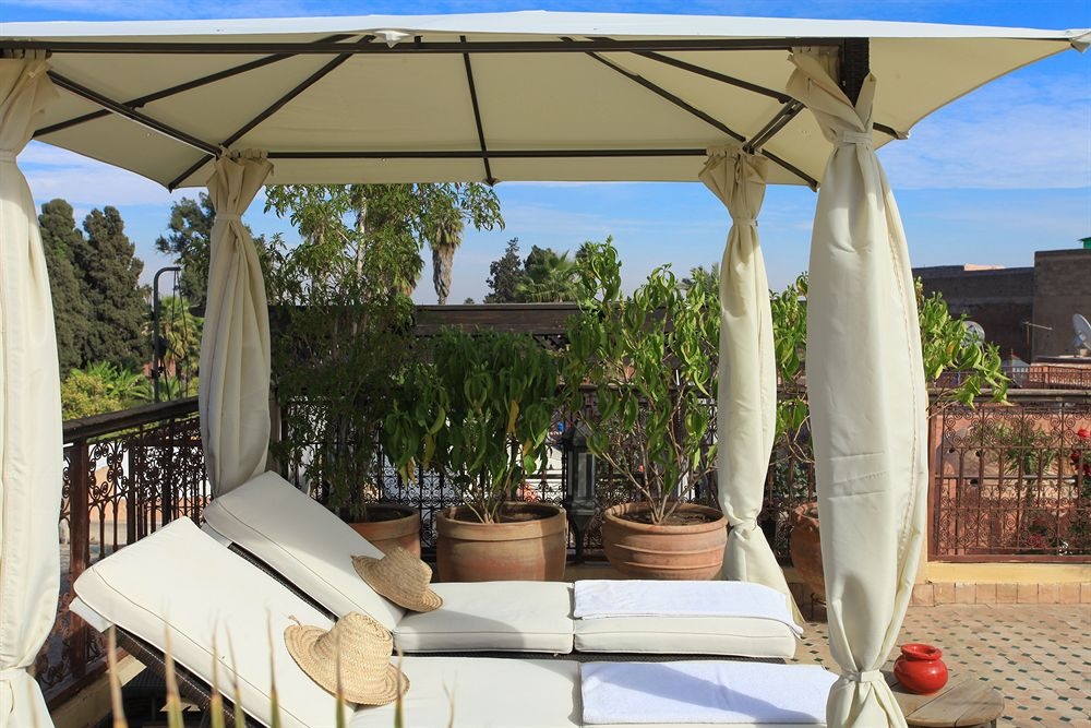 Balcony & Terrace