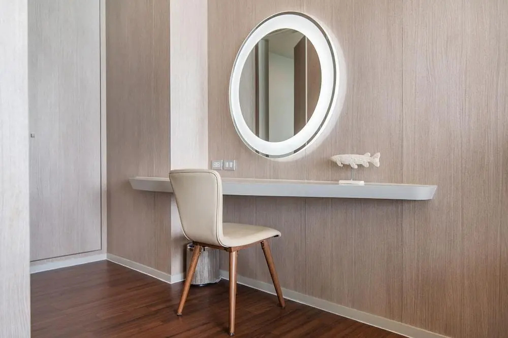 Movenpick Residence Beach Access 2BR — 5