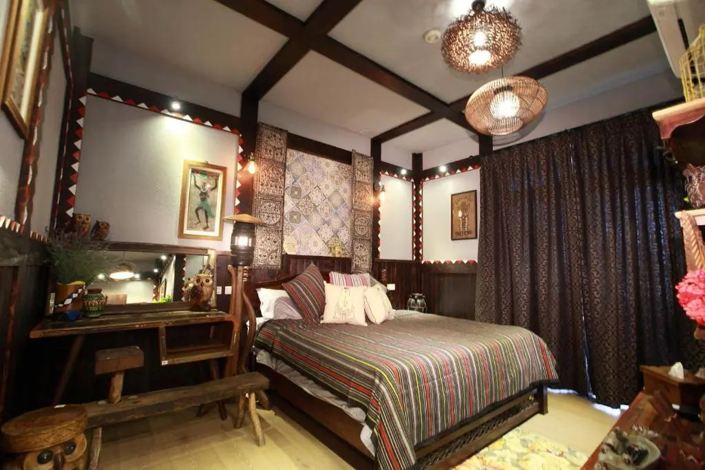 Deluxe Double room with balcony (full double bed)