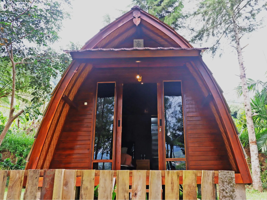 Deluxe Bungalow
