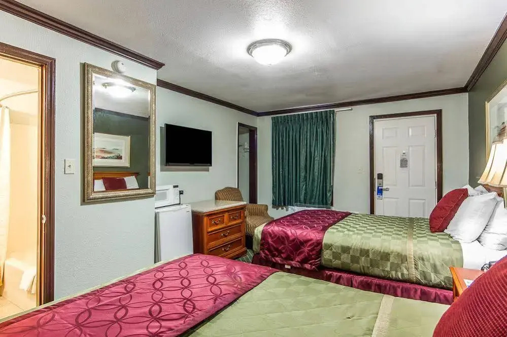 Budget Inn Express