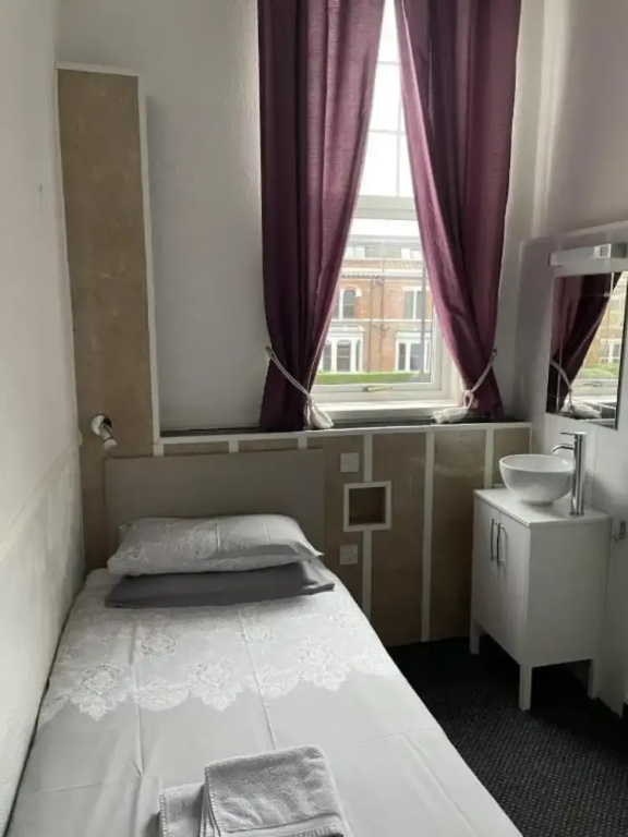 Standard Single room (single bed)
