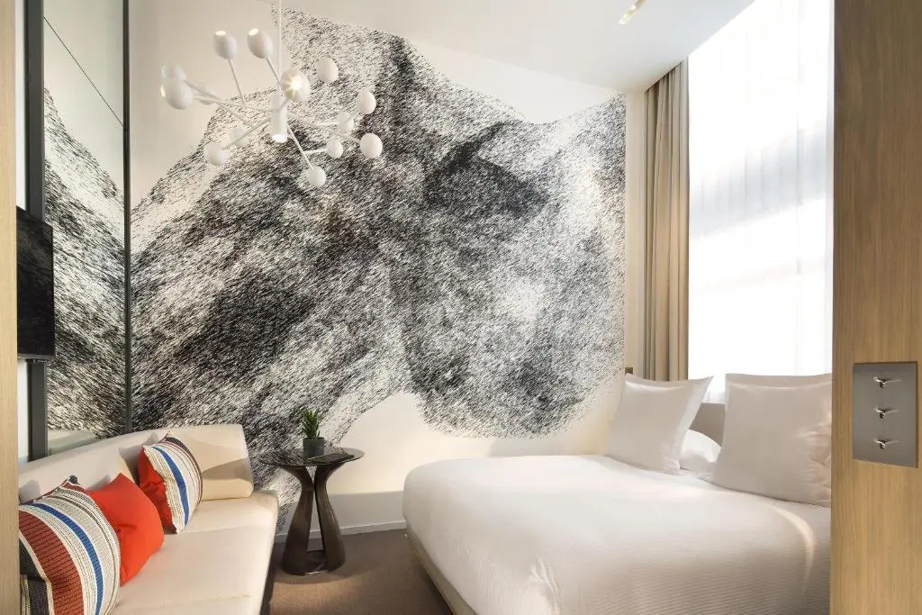 Classic Double room (full double bed)