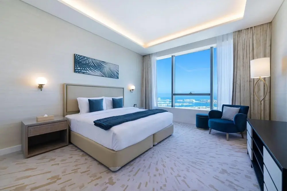 Luxury Apt w Fabulous Views Over Palm Jumeirah
