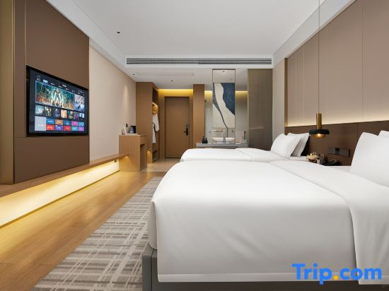 Superior Quadruple room