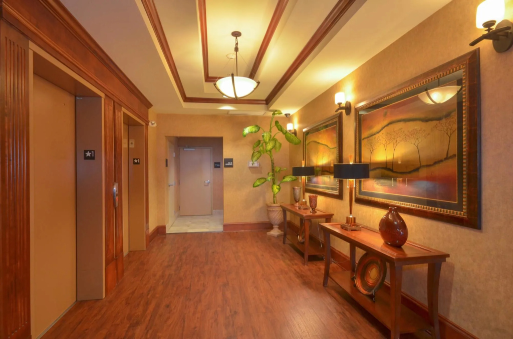 Hotel photo 12