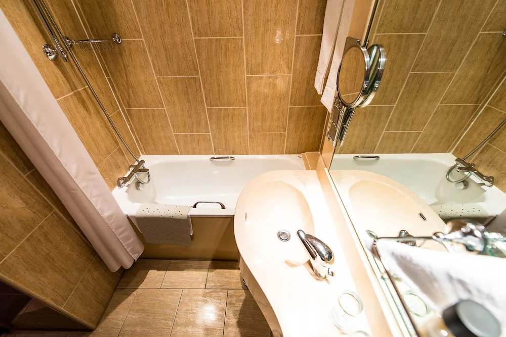 The Liner Hotel - Chambres