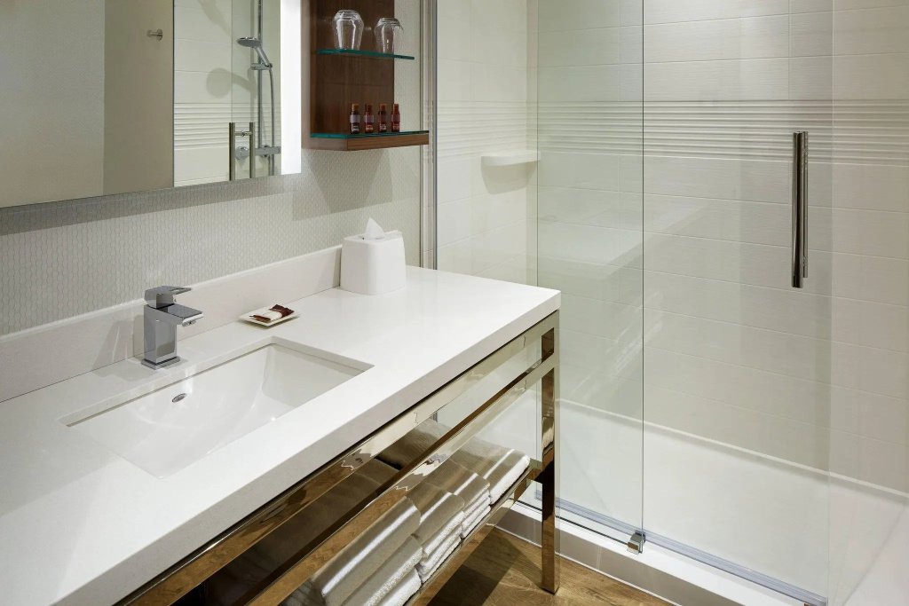 Delta Hotels by Marriott Trois Rivieres Conference Centre - Chambres