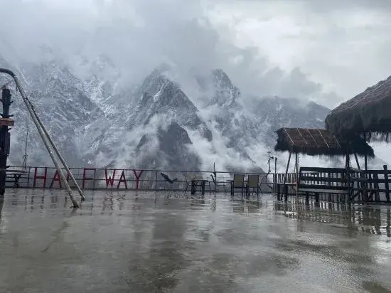 Tiger Leaping Gorge Halfway Guest House