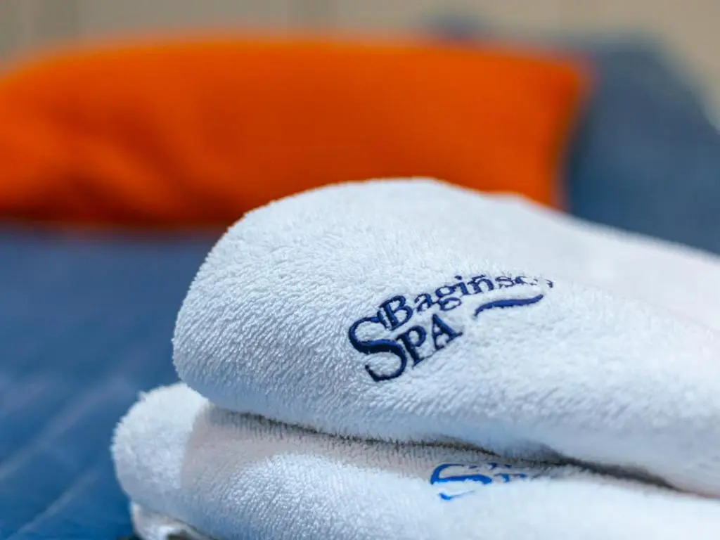 標準三人房，花園景觀