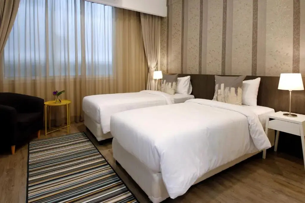 Deluxe Double room (twin beds)
