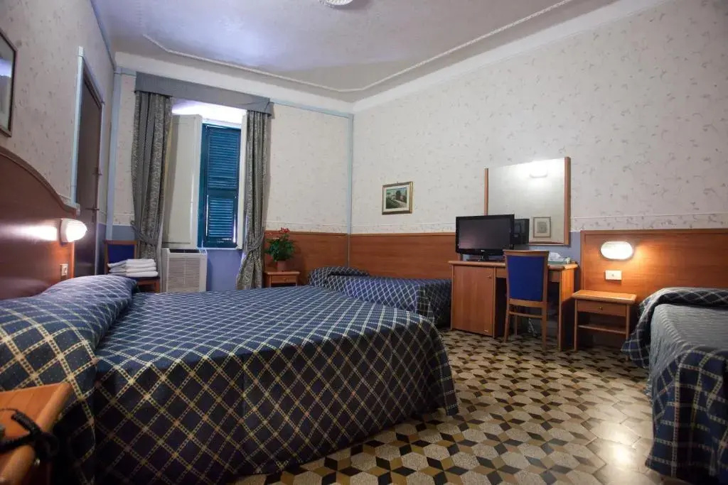 Hotel Emmaus - Chambres