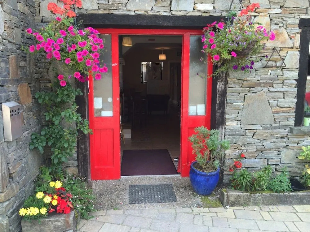 Connemara National Park Hostel